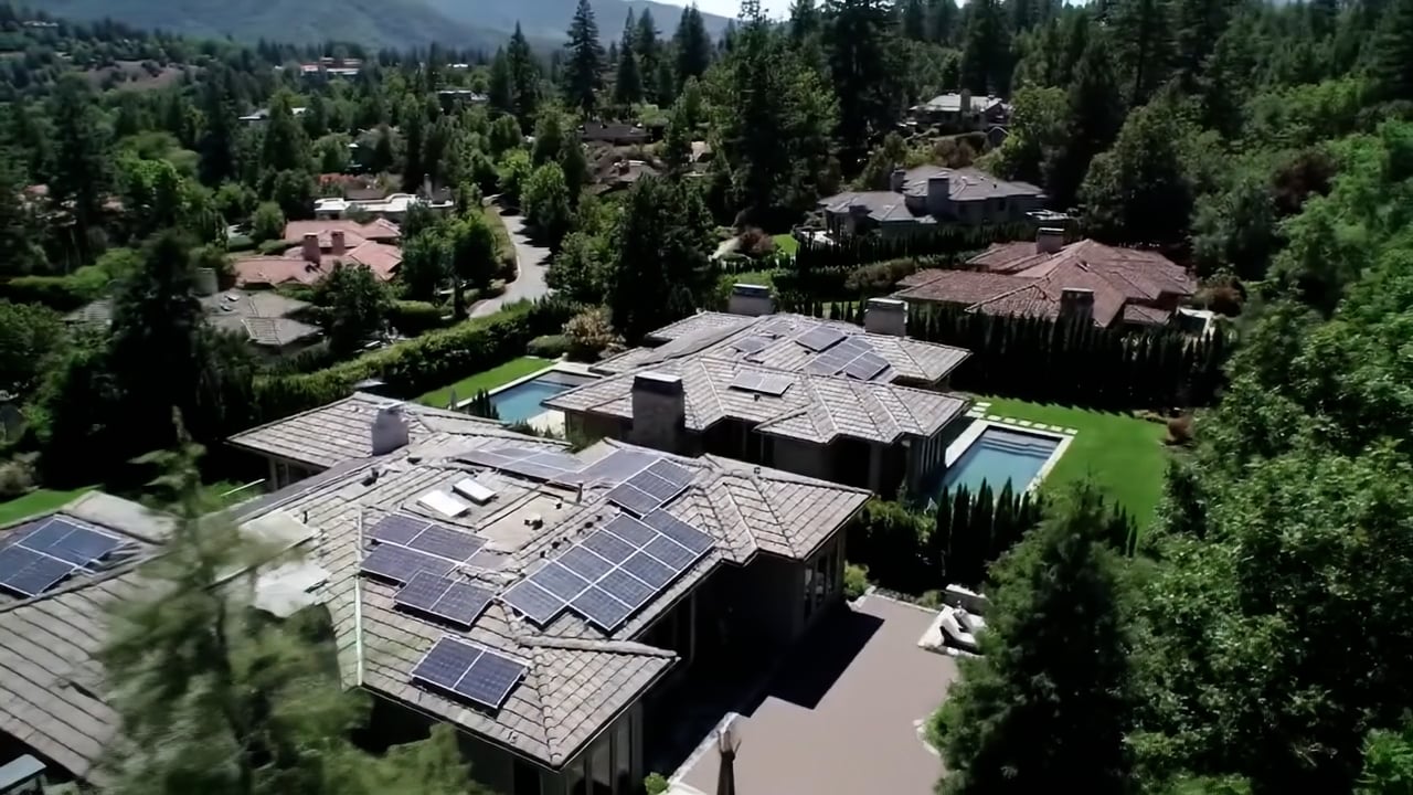 https://i.vimeocdn.com/video/2024588581-87e2b3e27d7906f48ab80d748528226166b699f7a0bbb07f592c9b7c0eeca518-d