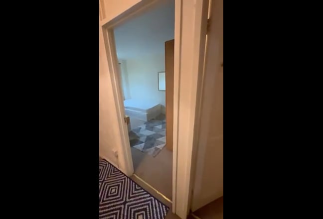 Double Room Available in canning town Main Photo