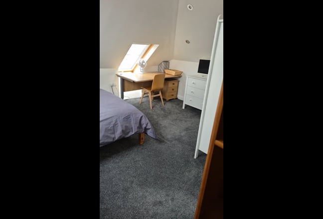 Room to rent. 1 occupant. Main Photo