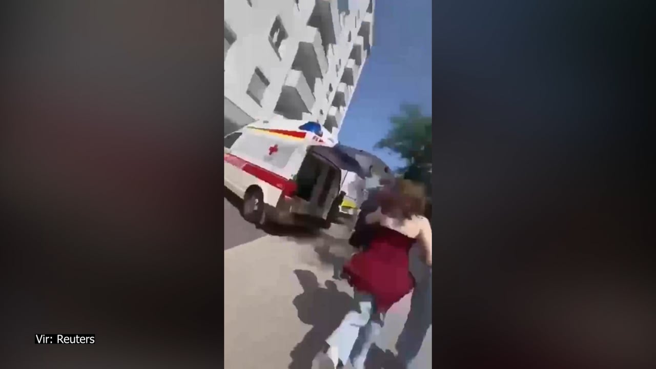 Pretresljivi posnetki masakra v Gradcu: šolarji prestrašeni čakali v učilnicah
