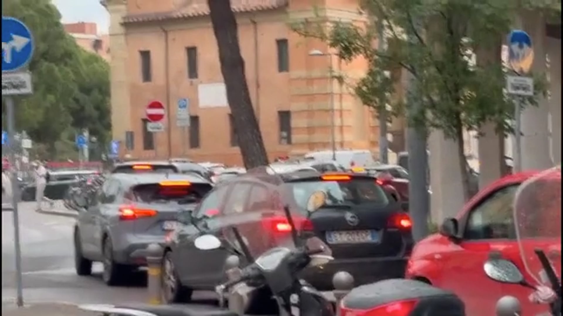 Bilancio dopo 3 anni di Lepore, l’opposizione lo boccia