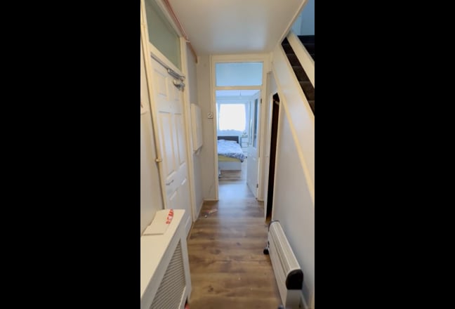 Fantastic 4 Bedroom Split Level Flat W/ Balcony Main Photo
