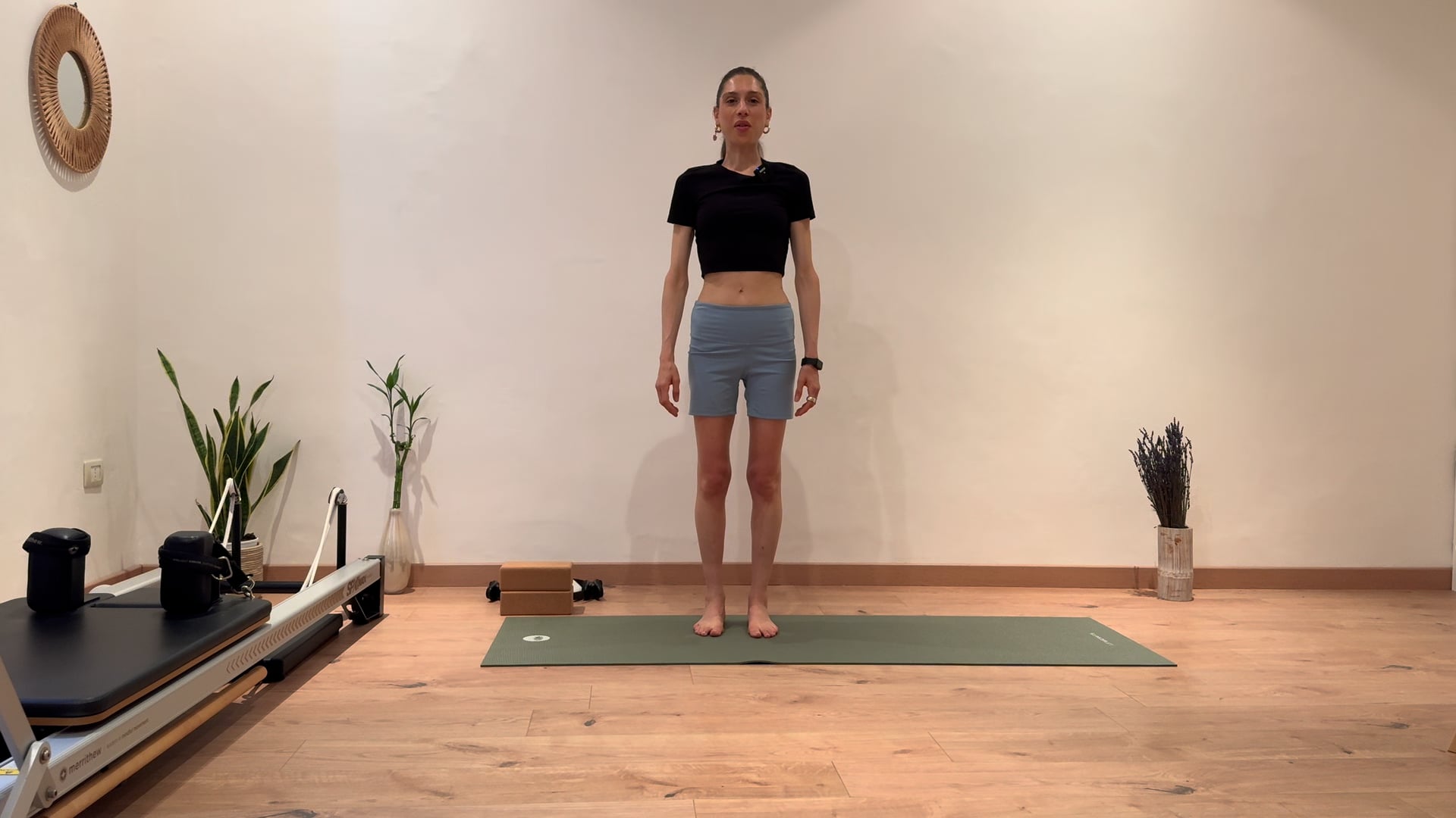 Dynamic Pilates & Eldoa Flow- Full Body toning & lengthening