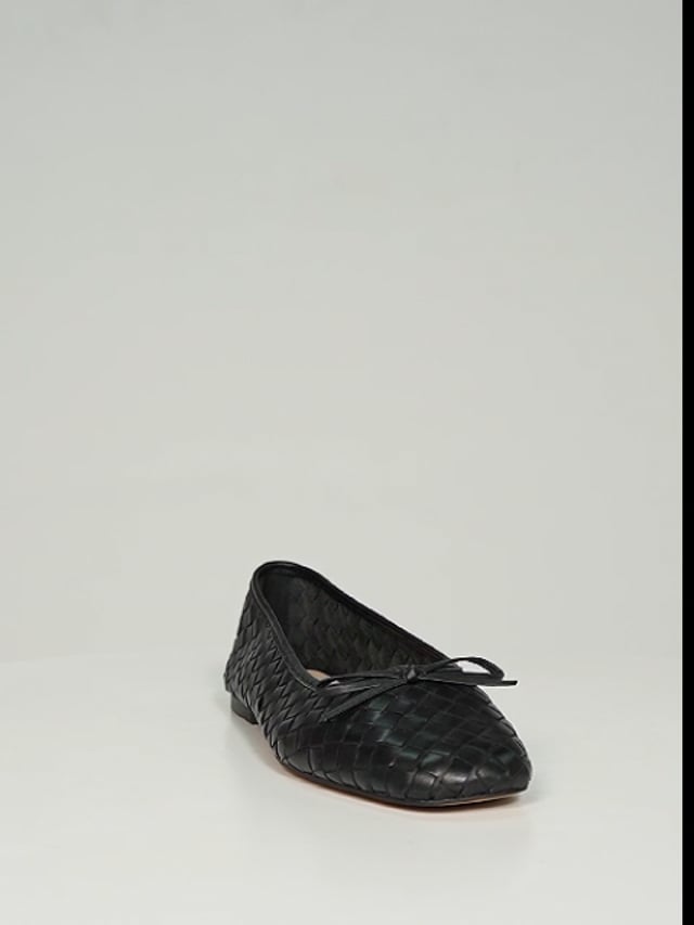 LILAH / Black