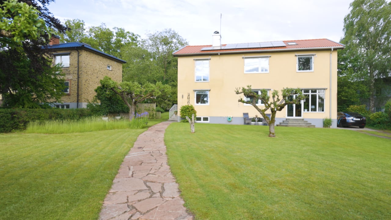 7 rum Villa på Dykens väg 4 Hässleholm - Kristinehem Hässleholms kommun - video