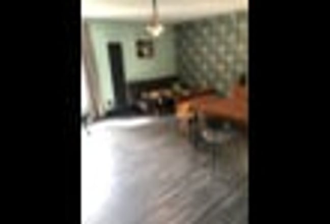 Newly Renovated Spacious Double w/ garden Main Photo