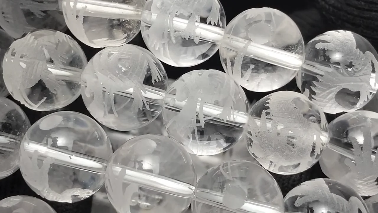 青龍（四神獣）の彫刻入り！クリスタル ラウンド12mm ブレスレット