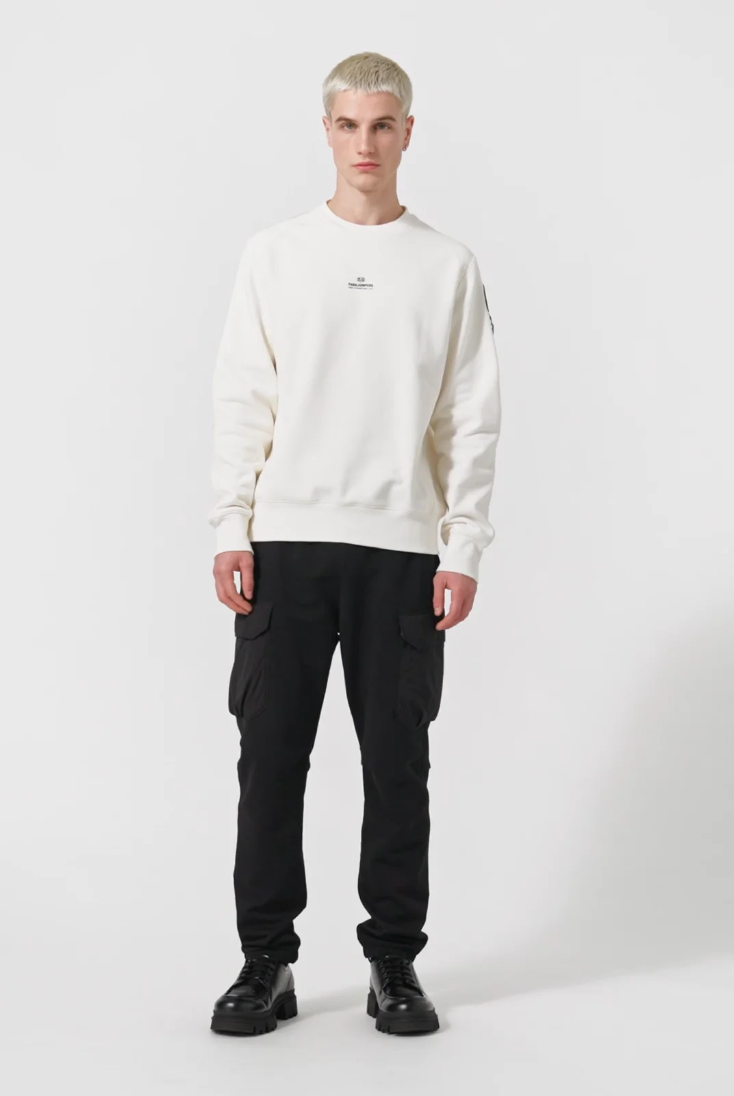 SABRE BASIC - CREWNECK SWEAT BLACK | Parajumpers®