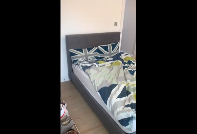 Stunning 3 bed flat with 2 Bathrooms and a Balcony Main Photo