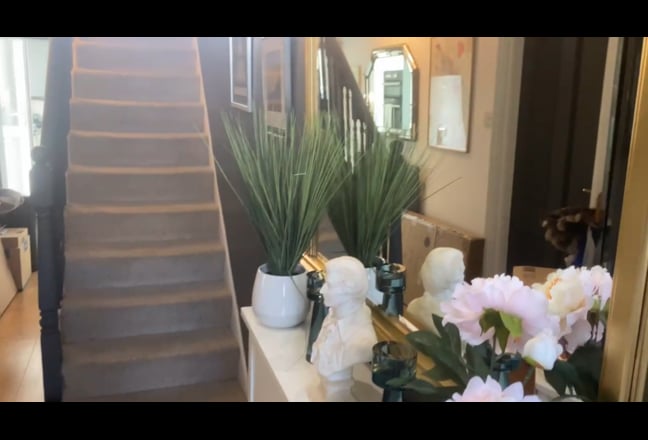 Single room available in newly refurbished House Main Photo