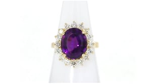 C. 2000 Vintage 5.00 Carat Amethyst Ring with 1.00 ct. t.w. Diamonds in 14kt Yellow Gold