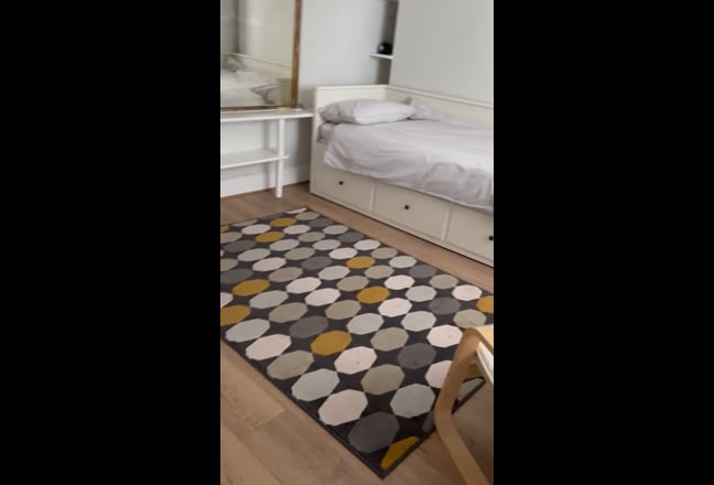 Video 1: The room with bed