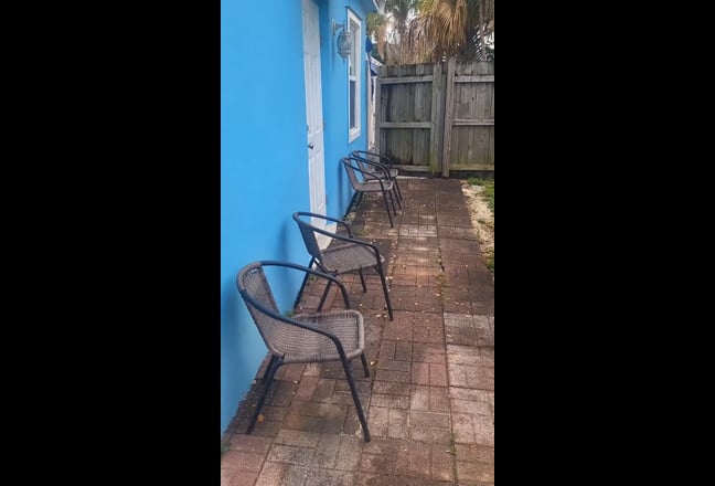 1 Bedroom, 1 Bathroom with Full Kitchen house  Main Photo