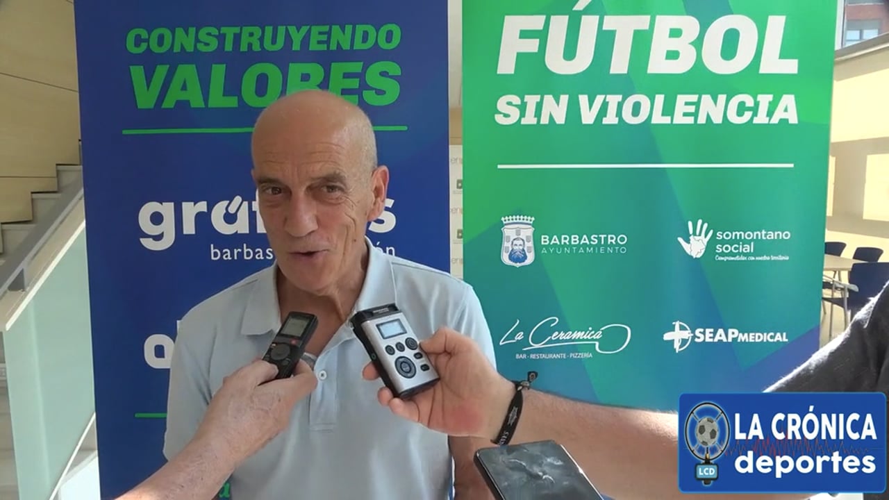 ENTREVISTA A JUAN SEÑOR (Invitado y premiado en la 9ª gala valores futbol base en Barbastro) Organizada por Graficas Barbastro