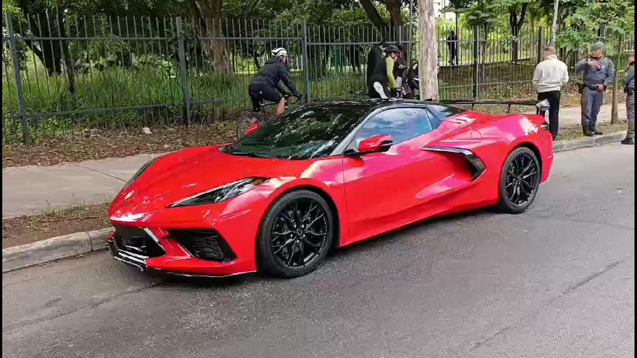 PM de folga reage a assalto a Corvette e mata bandido no Itaim Bibi, Zona Oeste de SP