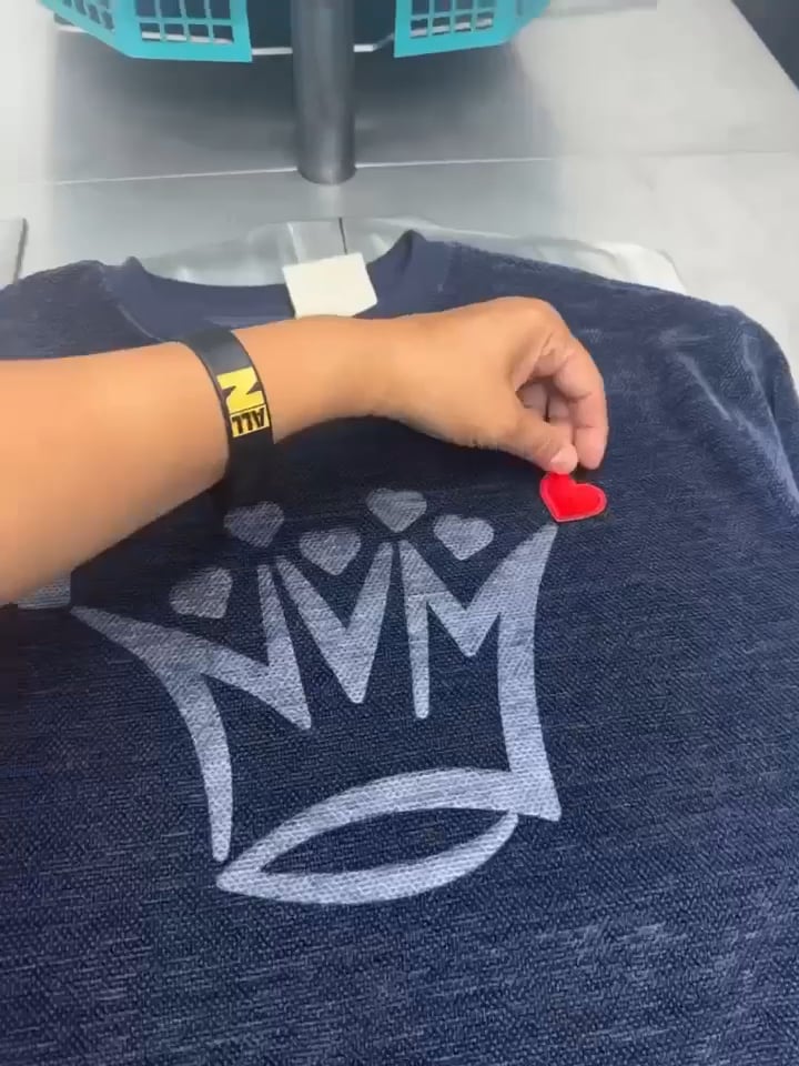 https://i.vimeocdn.com/video/2026130856-b06f5f31fcee02fb50e907d02cd72bd809b2ae454bf787c5ab8177249778f2bd-d