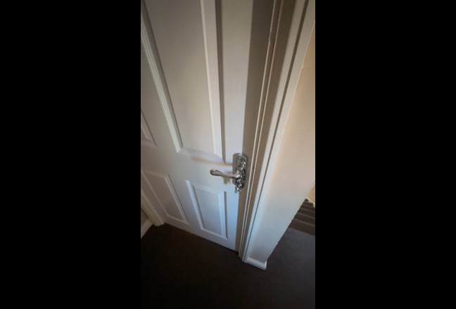 Spacious Double rooms perfect for contractors Main Photo
