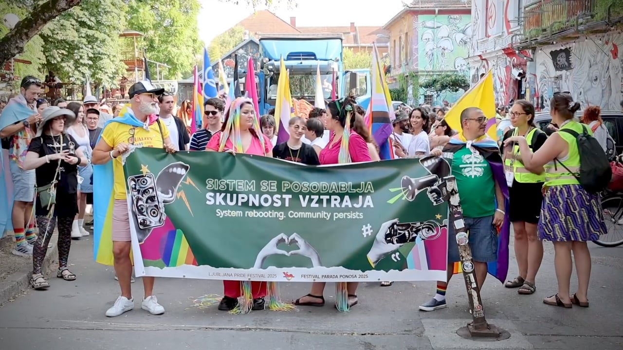 Urška Klakočar Zupančič zaplesala na odru Parade ponosa
