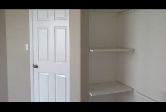 Great Location ! Quiet Room in Central Sylmar Main Photo