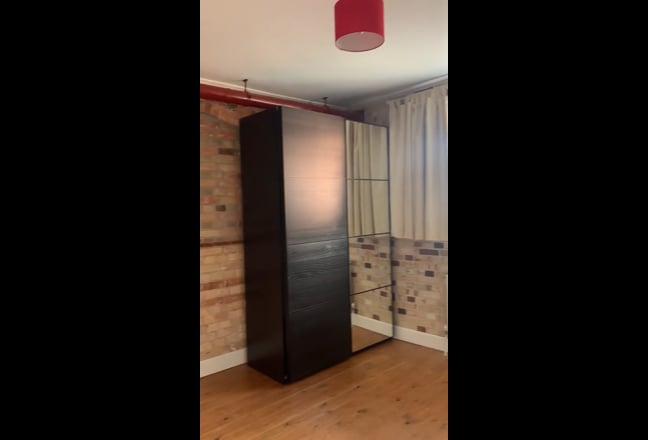 Need one flatmate in Westbourne Main Photo