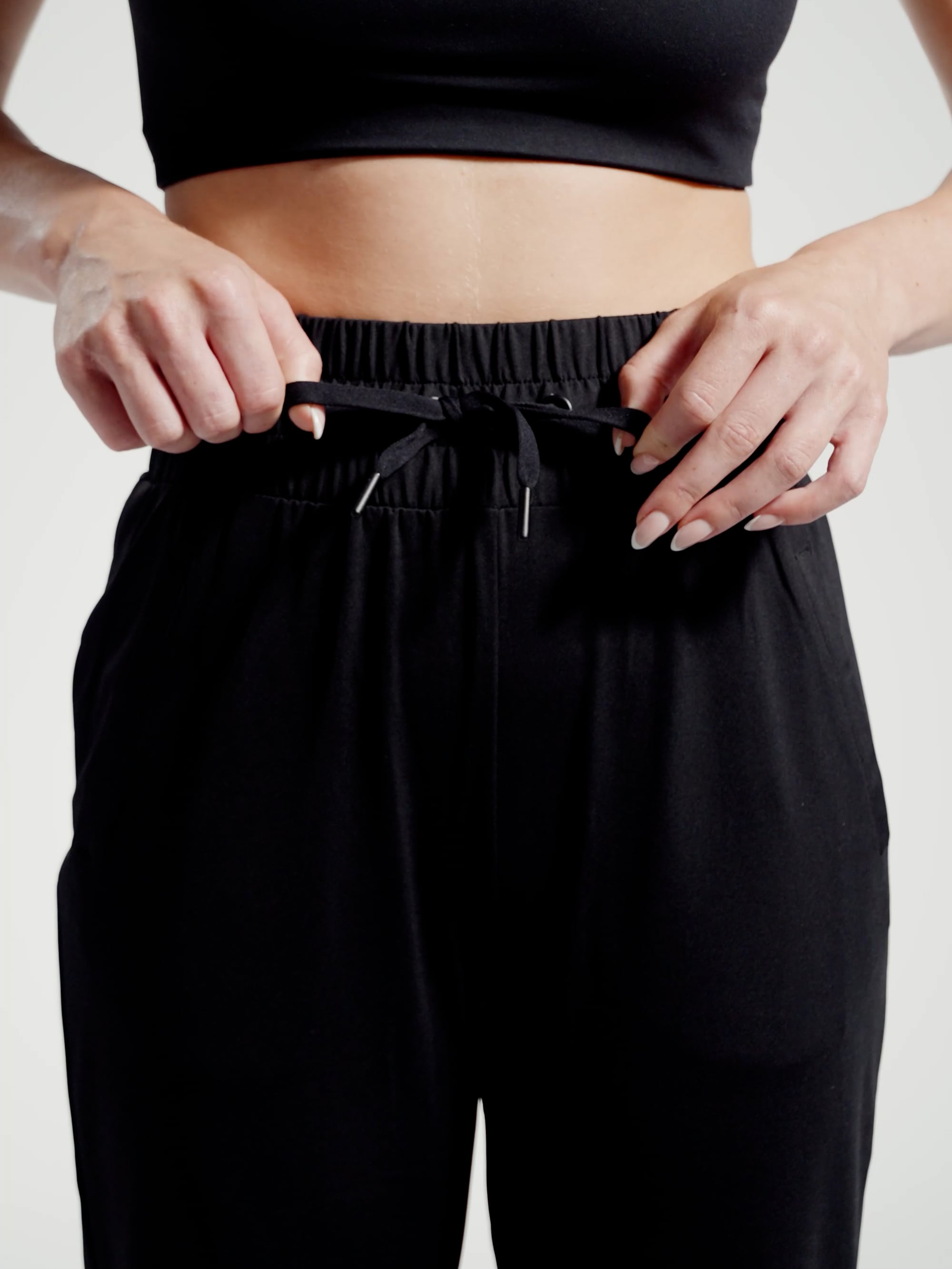 מכנסי ניילון