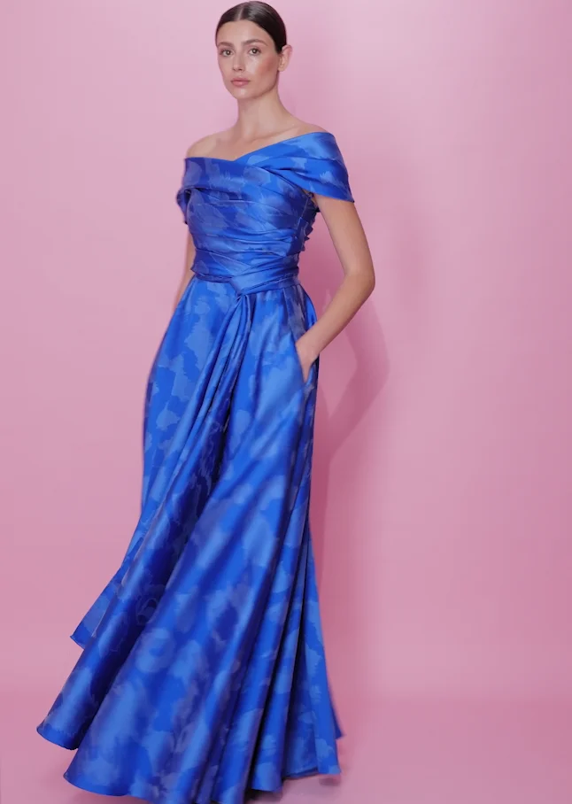 talbot runhof blue dress Rommé1-OL0950-01-QG15-408-261a Color:RUST Casino Night Outfit Ideas Cap sleeves victorian gothic