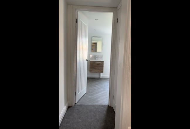 A fully refurbished two bed flat Main Photo