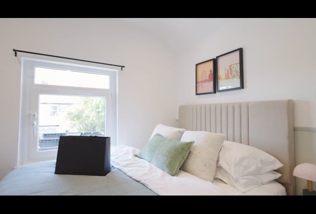 Brand New All Inclusive City Centre Co-Living! Main Photo