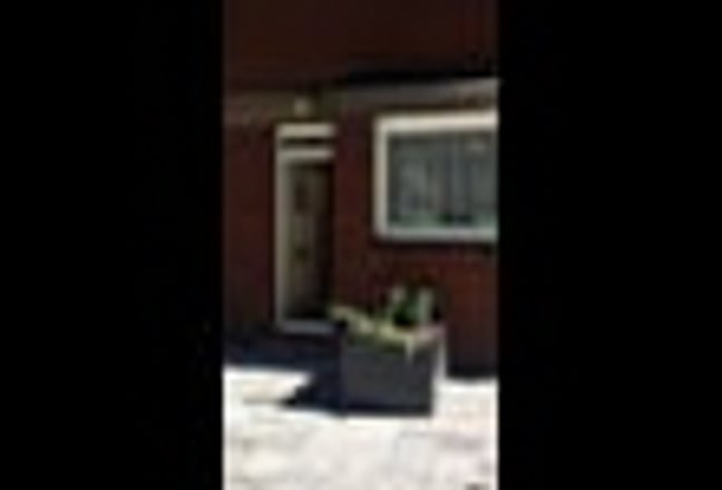 Old Street Maisonette with Garden Main Photo