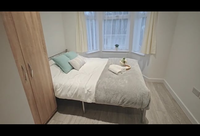 Renovated Double Studio | Bills included Main Photo