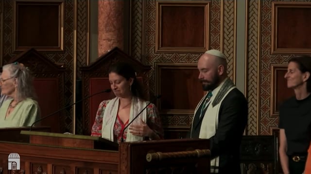 "Mi Shebeirach" signed by the ASL Choir • Erev Shabbat 06/13/25