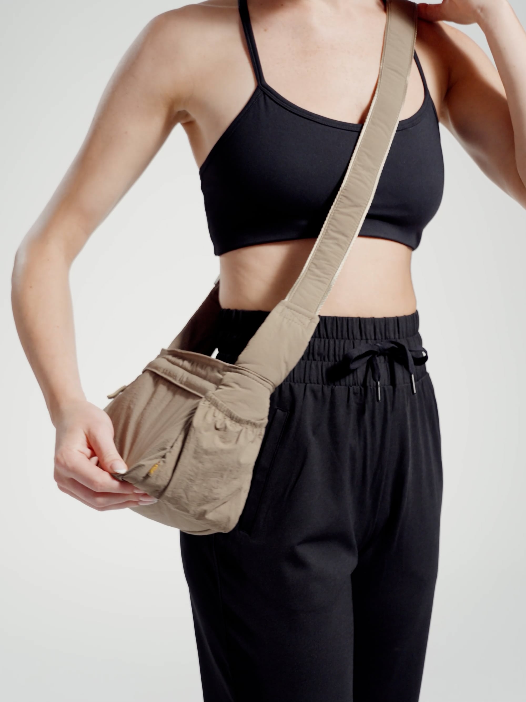 תיק צד ניילון