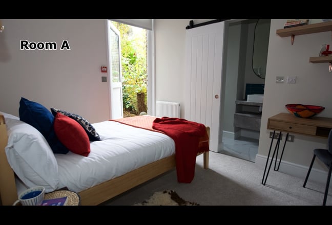 Lovely Room  in a Fabulous Boutique house share  Main Photo