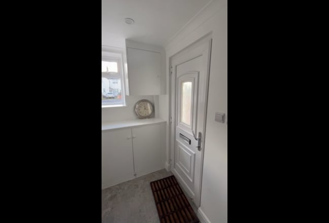 Brand new En-suite room in Isleworth/Twickenham Main Photo