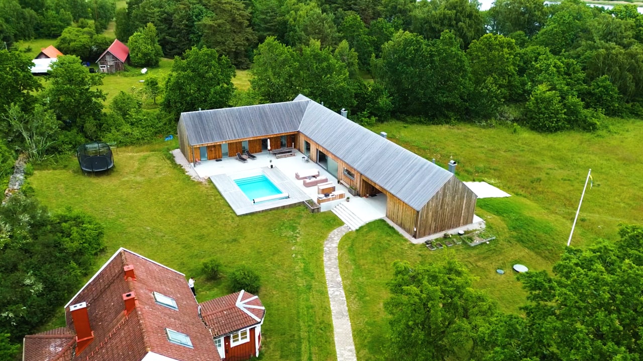 6 rum Villa på Hasslövägen 99 Almö/ Jordö Ronneby kommun - video
