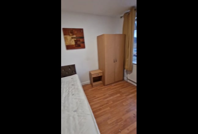 Video 1: Room 4