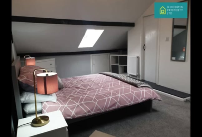 🌟 Double Ensuite Room-House Share in Eldon Street Main Photo