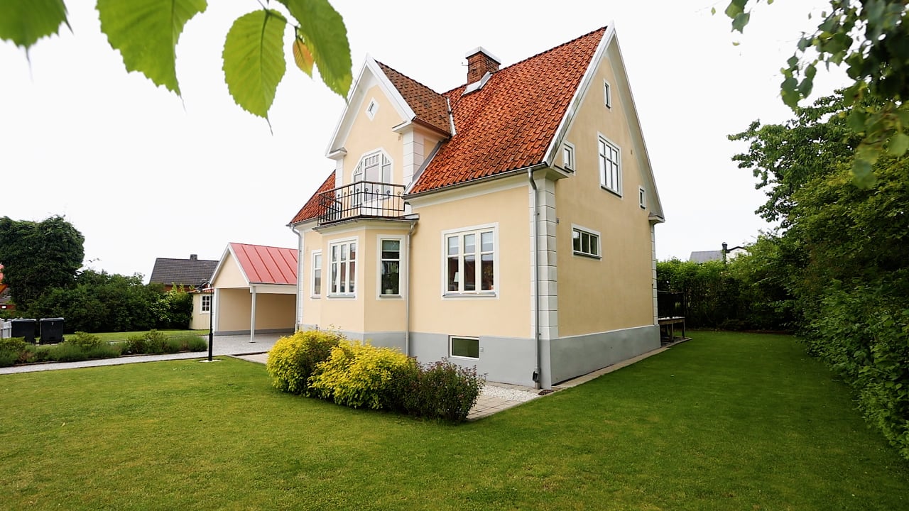 6 rum Villa på Överlyckevägen 3 Centralt Sölvesborgs kommun - video