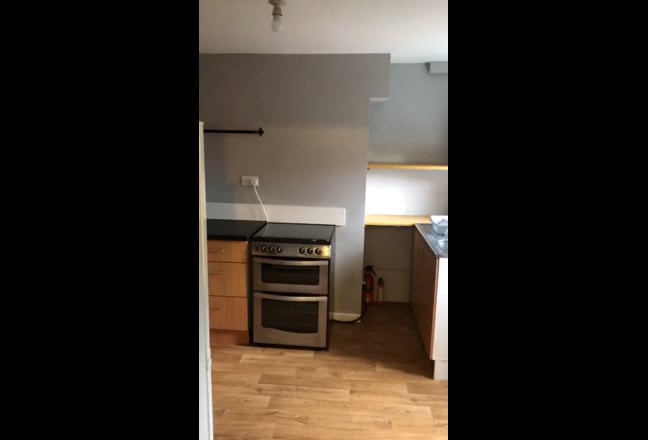 Spare room in Headingly Main Photo