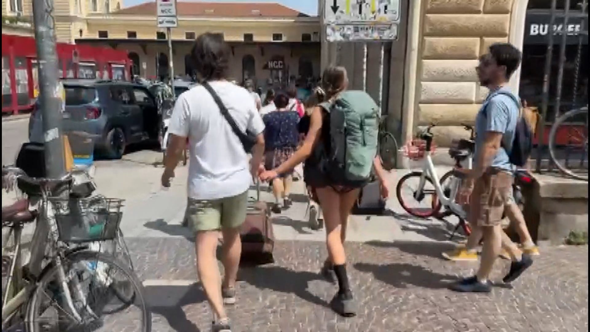 Trasporti, scuola, sanità, industria: venerdì sciopero, manifestazioni a Bologna