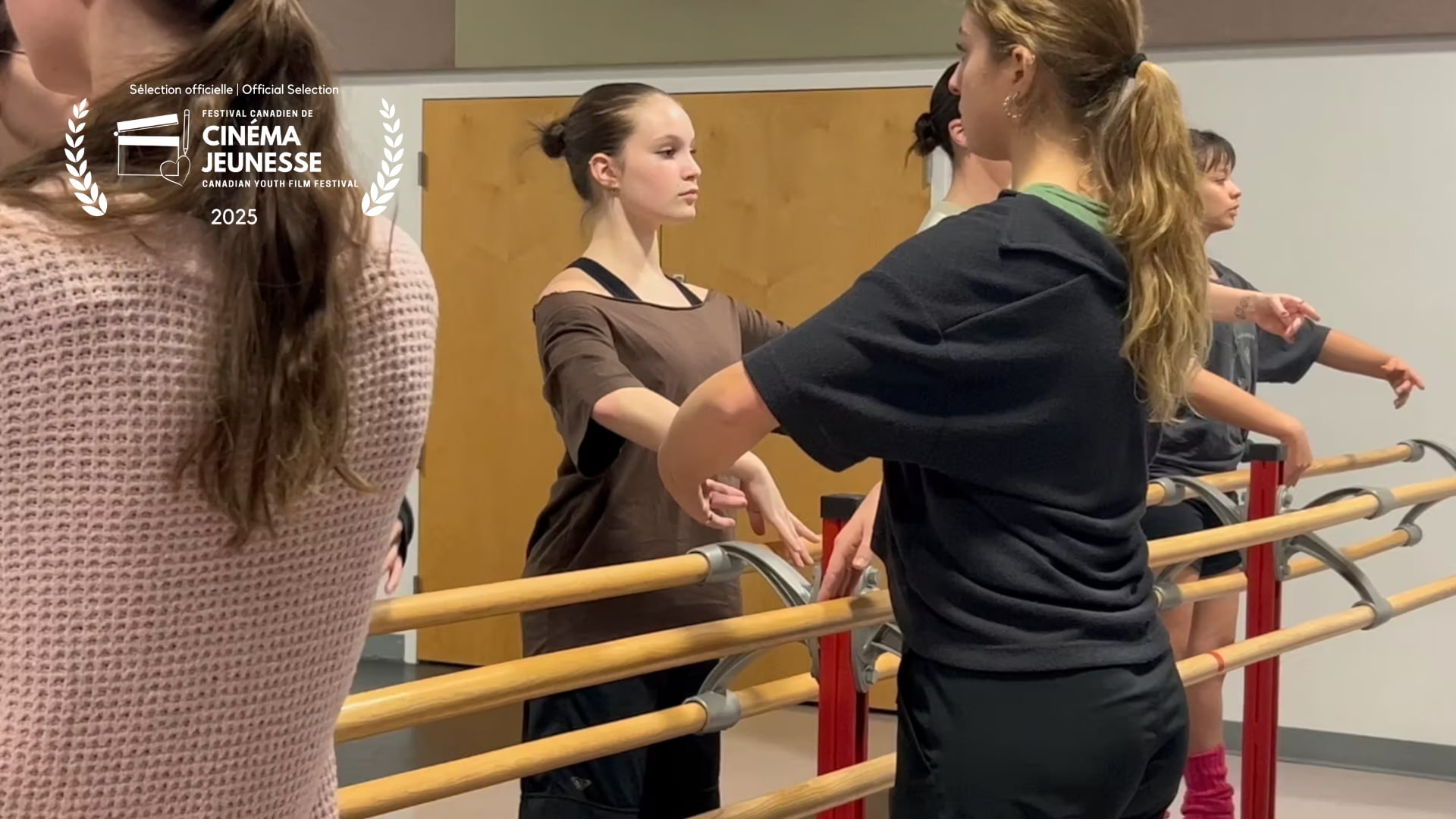 Divagation par Sam Lahos, MAddie St-Pierre, Delphine Labrie, Mélodie Bienvenue, Charly Laplante