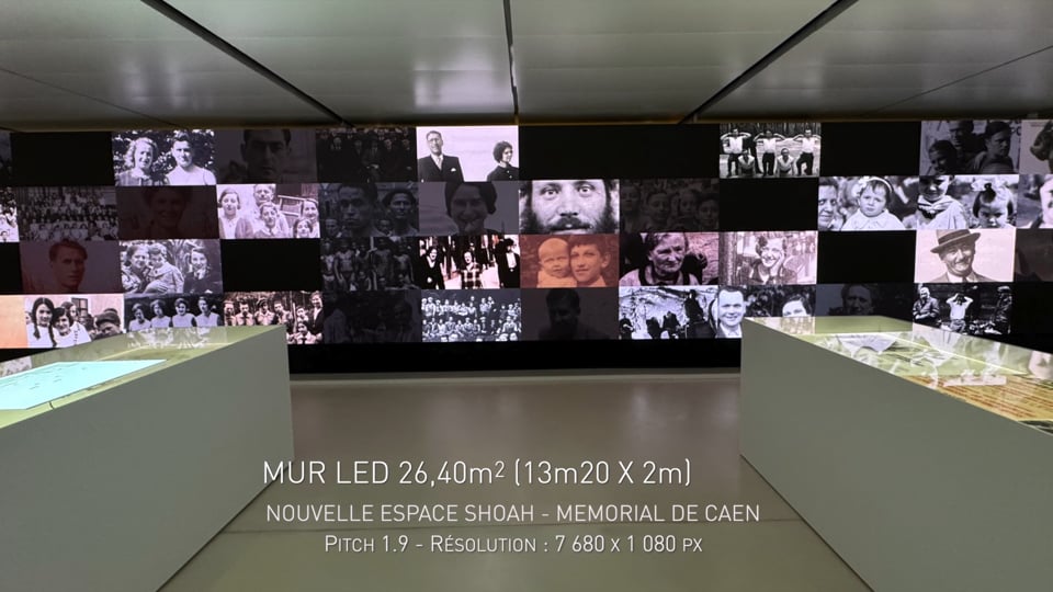 Installation d'un mur LED géant de 13m au Mémorial de Caen