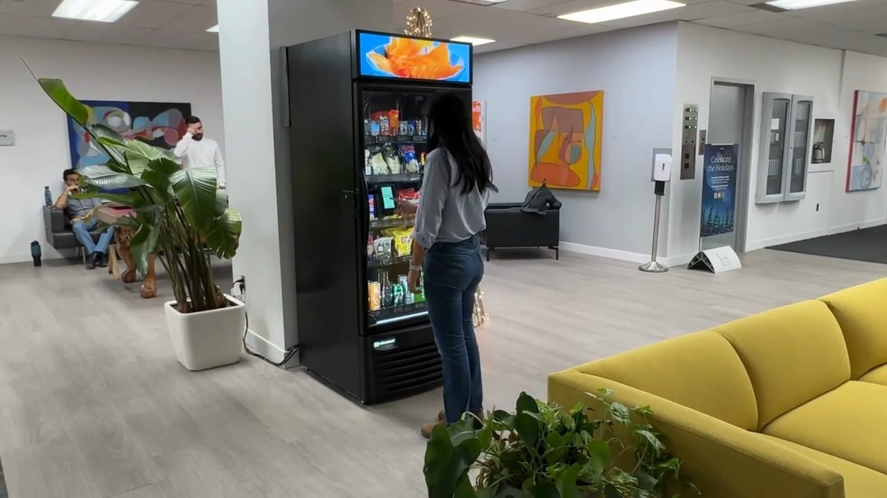 https://i.vimeocdn.com/video/2028746775-56127b4929b28e4da166ea1cafd66a4c2e21666eab14fd410cde212c4155f3c2-d