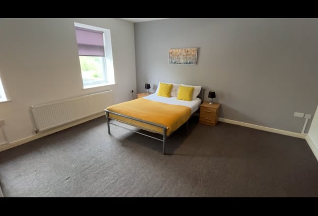 Spacious Room on Chesterfield Road, Mansfield Main Photo