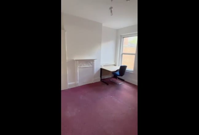 1 Bedroom Available to Rent Now in 2 Bed Share  Main Photo