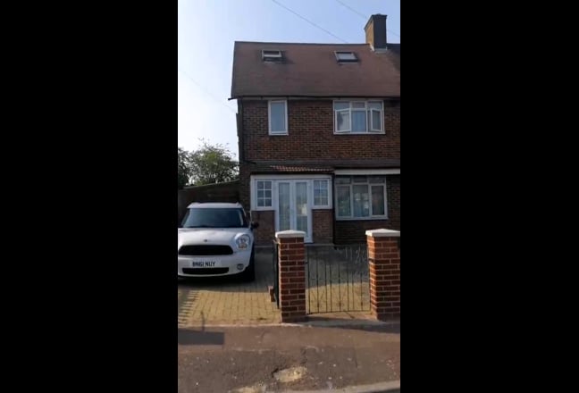 Bedrooms Available in South East London Main Photo