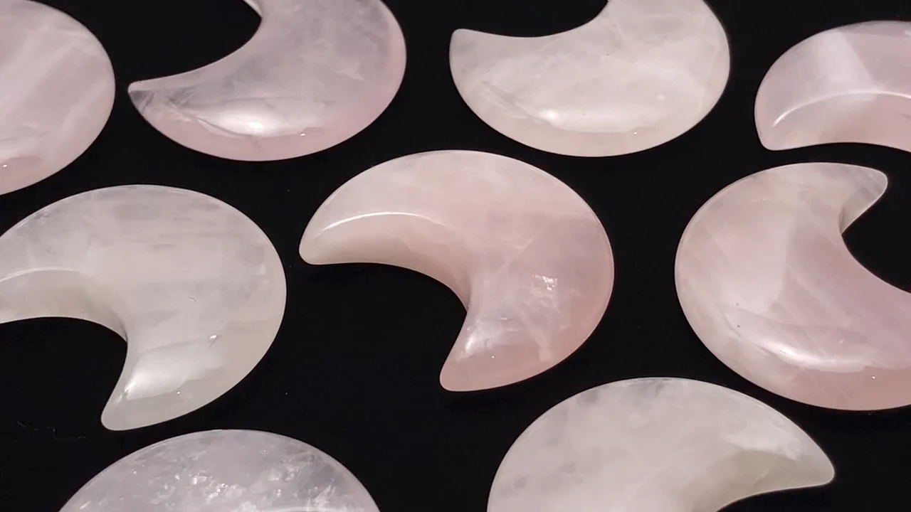 動画】ローズクォーツAA++ 月モチーフ30×26mm 2個 - 天然石ビーズ