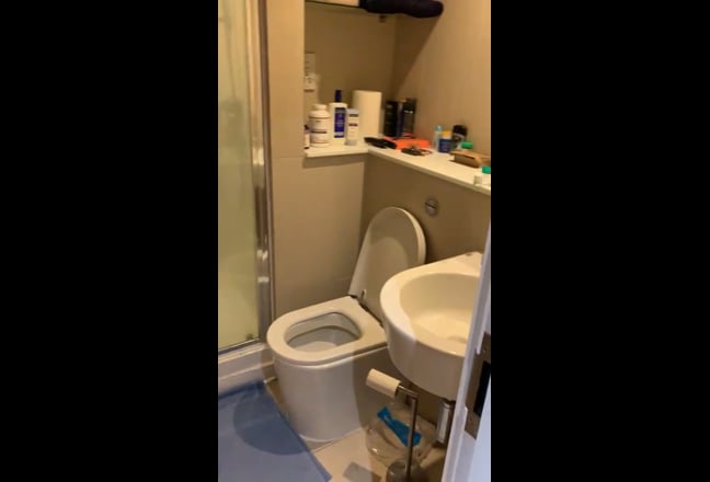 3 Bed + 2  Bath - 1 Away Min - Langdon  Park  DLR Main Photo