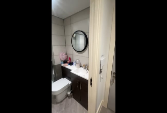 6 Week 1 Bed/Studio Tenancy Takeover  Main Photo