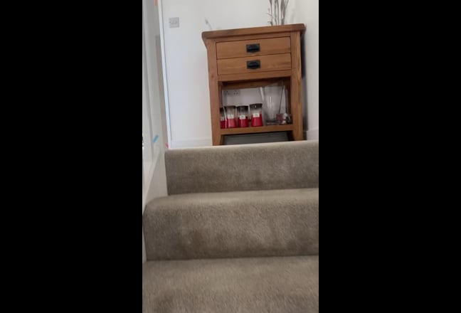 Spacious Double Room ,Parking  SkyTV, garden Main Photo